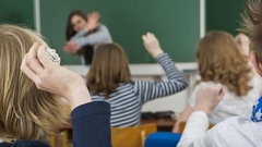 Italija uvodi novčane kazne i ocjene za vladanje: Oštre mjere protiv nasilja nad učiteljima