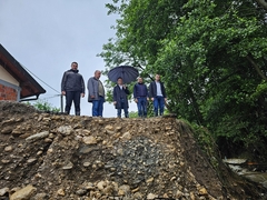 Obilne padavine nanijele velike štete u Donjoj i Gornjoj Krćini: Načelnik Ugljevika posjetio oštećena područja