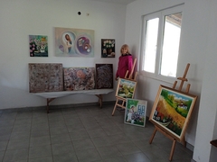 Izložba slika u Lipnici kod Loznice: Umjetnica dio kolekcije poklonila hramu