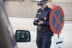 Vozač iz BiH prijetio radnici parkinga da će je išamarati
