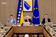 Niti je razriješen Ćulum, niti mu je imenovan nasljednik