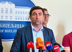 "Gradonačelnik Bijeljine pokušava lažima da obmane građane Srpske"
