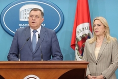 Cvijanovićeva oborila sporazume, Dodik ih ponovo vraća