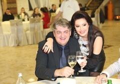 Dragana Mirković nikada iskrenije o braku s Tonijem "Zamjerali su mi što sam se UDALA ZA HRVATA"