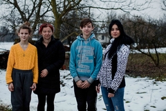 Republička omladina Srpske donirala drva i bošnjačkim porodicama