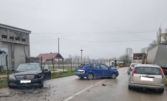 Sudar na putu Obudovac - Šamac, u toku uviđaj