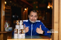 NOVE MJERE I SNIJEG ISPRAZNILE ULICE Bijeljinski ugostitelji otvorili šaltersku prodaju (FOTO)