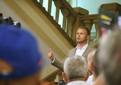 Stanivuković predsjedniku Skupštine BL “oduzeo” kabinet, sekretaricu, platu…