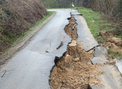 Nevrijeme odnijelo put: Selo sa 30 kuća odsječeno od Ugljevika (FOTO)