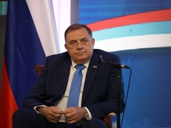Dodik na forumu u Banjaluci: Ne želimo da nam Zapad nameće status