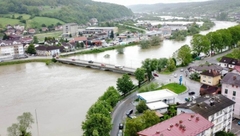 Poplave ostavile haos, pomoć stiže: Kreditne olakšice za građane i preduzetnike u Srpskoj