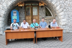 Ugljevik: Održano veče humora, satire i aforizama (FOTO)