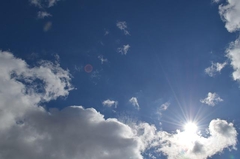 I danas vruće, poslije podne mogući pljuskovi na zapadu