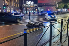 Tragedija u Beogradu: Mladić poginuo na motoru, udario ga automobil