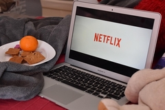 Netflixova apokalipsa iz Argentine: "Eternaut" - vanzemaljci, snijeg i borba protiv nevidljivog neprijatelja