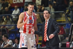 Crvena zvezda kažnjena sa 16.000 evra i zatvaranjem dijela Arene pred ključni meč sa Efesom