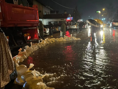Banjaluka ulazi u noć bez sna (FOTO)