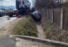 Detalji TEŠKE NEZGODE: U sudaru povrijeđeni vozač i suvozač iz Bijeljine, prevezeni u bolnicu