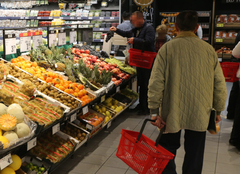 Mnogi ljudi žive u zabludi i bacaju zrelo voće: Šta se dešava u tijelu ako pojedete bananu sa tamnim mrljama