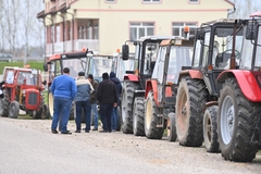 Neće blokirati puteve: Poljoprivrednici prihvatili ponudu Vlade Srbije