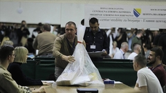 Јoš nisu prebrojani listići sa 1.000 biračkih mjesta