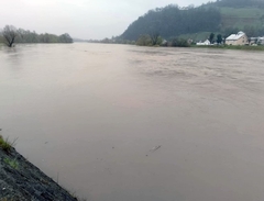 Vodostaj Une i Sane i dalje u porastu