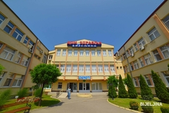 Vakcina ima dovoljno i dnevno se vakciniše 100 ljudi