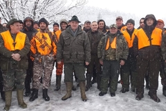 Višković u hajci na vuka, lovcima poželio dobar pogled