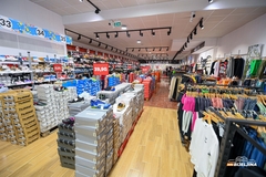 Veliki Đak Sport Bazar u Bijeljini: Ugrabite vrhunsku obuću i odjeću po neodoljivim cijenama