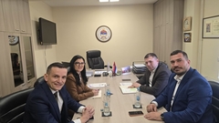 Ignjatović u radnoj posjeti JU Javni fond za dječiju zaštitu