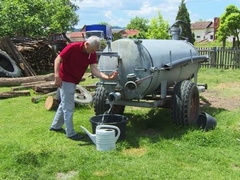 Sela na jugu Semberije bez vode, ne pomažu ni bunari: Apel uputio i sveštenik