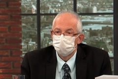 Kon: Trenutno nema govora o davanju treće doze vakcine