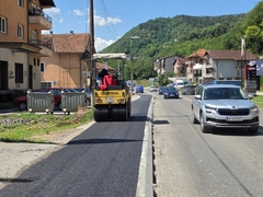 Večeras obustava saobraćaja na ulasku u Zvornik zbog asfaltiranja