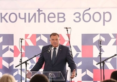 "Republika Srpska ide ka nezavisnosti" Dodikove poruke dočekane aplauzom na Kočićevim zboru (FOTO)