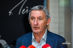 Svetislav Pešić ide u penziju