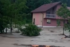 Ogromna šteta u Sapni zbog bujica i poplava, proglašeno stanje prirodne nesreće (VIDEO)