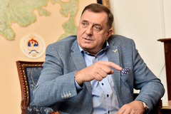 Dodik: Amerika krenula u hibridni rat