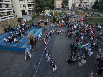 Ljetnje večeri Ugljevik 2026. zatvorene uz muziku, folklor i brojnu publiku (FOTO)
