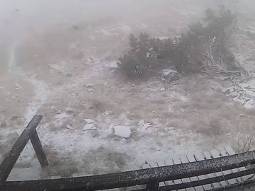 NEVRIJEME POGODILO DALMACIJU Pijavice, vjetar i grad nosili krovove (VIDEO)