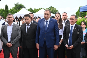 Dodik u Mauthauzenu: Sjećanje na stradanje ne može nestati