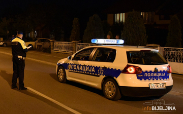 Sudar tri vozila u Kozluku, nema povrijeđenih