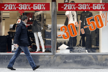 Talas sniženja prazni police i novčanike