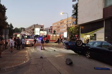Karambol u centru Banjaluke, prevrnuta dva vozila