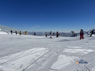 Zimska sezona u punom jeku, skijaši pohrlili na planine