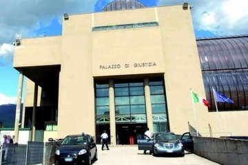 Turista iz BiH pretukao djevojku na odmoru