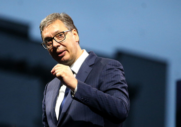 Vučić odgovorio na Bećirovićeve prozivke "Ti si niko i ništa, kao što si uvijek i bio"