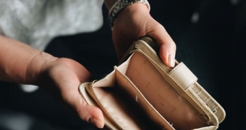 GASTARBAJTERI KUKAJU ZBOG CIJENA Poskupljenja sada ozbiljno dižu troškove i u svijetu