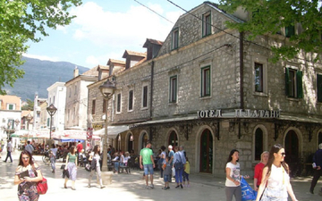 U TREBINJU PODBACILA TURISTIČKA SEZONA: Predsezona odlična, ali ljetnja posjeta i popunjenost slabiji