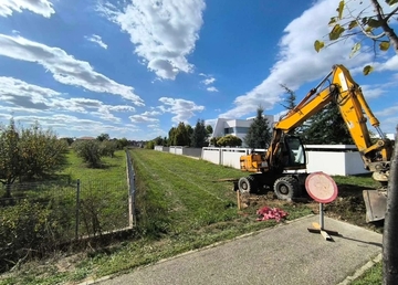 Bijeljina: Grade saobraćajnicu dugu 280 metara, ali još nema novca za asfalt (FOTO)