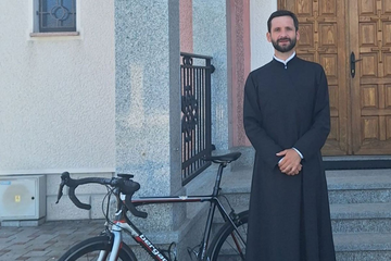 Sveštenik Stano Ćelić prvak Republike Srpske u biciklizmu